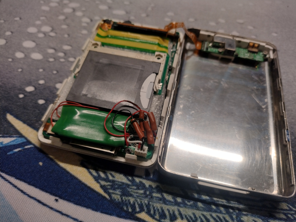 iPod internals