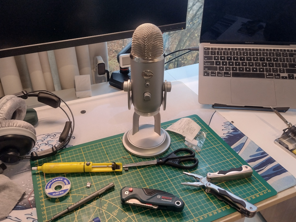 Microphone assembled